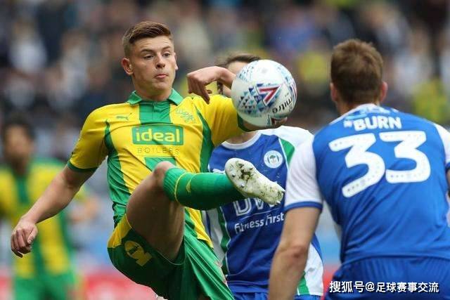 本赛季热刺与曼联曼城交手3次，库卢1人独造4球